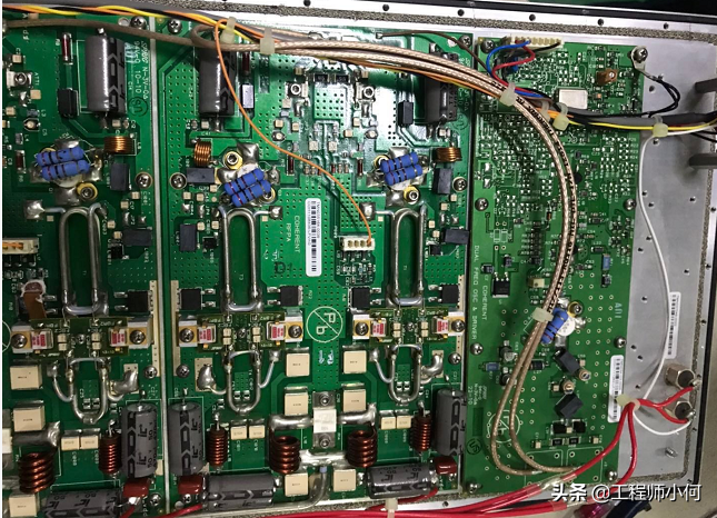 图 1:基于超级电容器的 LTC3110 备份解决方案 (VIN 高达 5.25V)