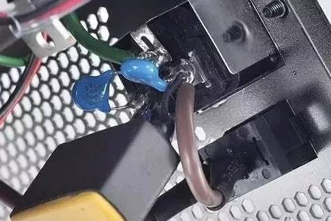 图3 QDR-IV接口4:1/1:4 复用/解复用和应用通道映射
