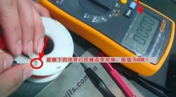 图 4:在 20MHz 频率阶跃后,LTC6946 的输出在不到 15µs 时间内稳定