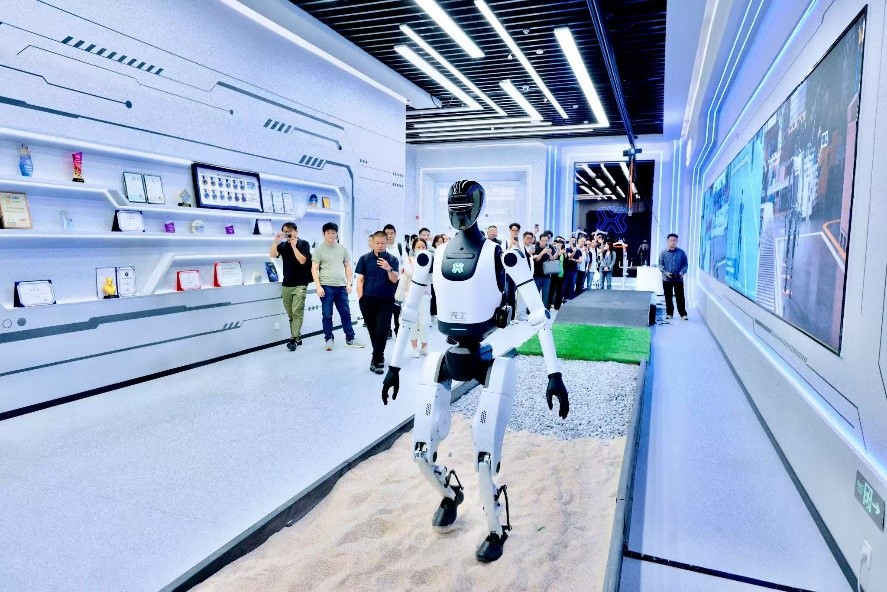 1758618452249278.jpg 5.jpg