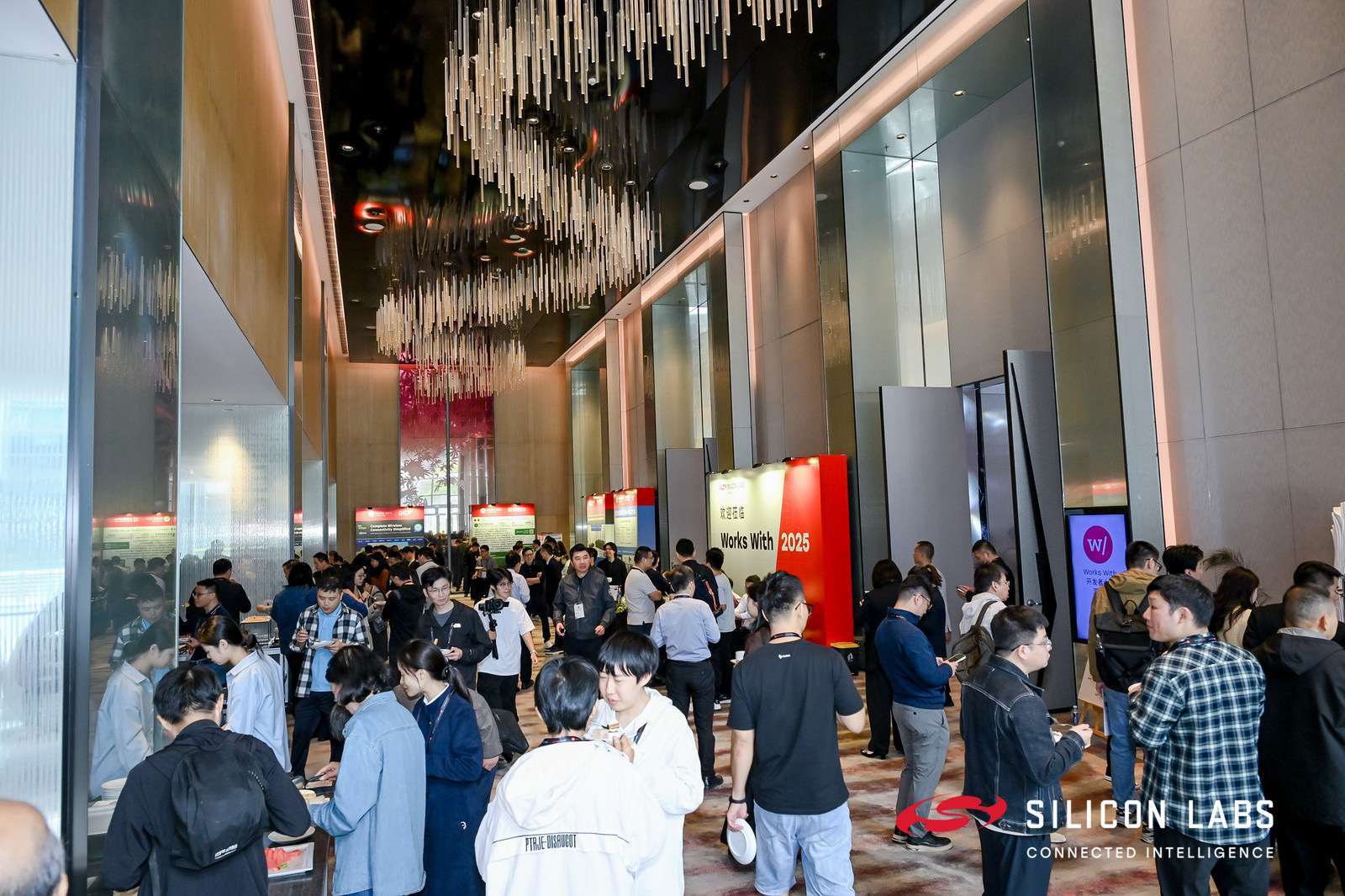 1761552818220444.jpg Works With Shenzhen2 (1).jpg